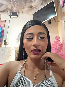 IsabellaMariet online show from 07/06/26, 03:03