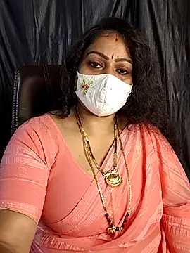Snapshot of telugu_pillapreethi chatting on 05/02/26, 01:32 telugu pillapreethi online show from 05/02/26, 01:32
