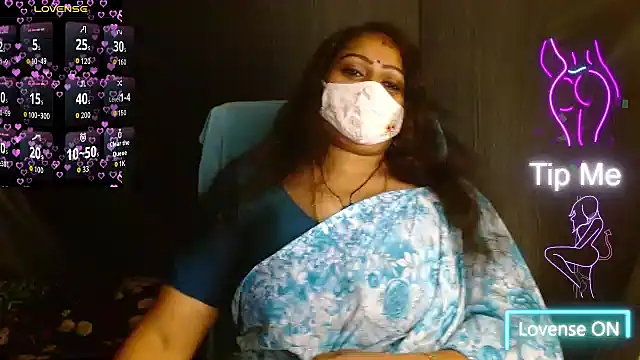 Snapshot of telugu_pillapreethi chatting on 05/12/26, 05:15 telugu pillapreethi online show from 05/12/26, 05:15