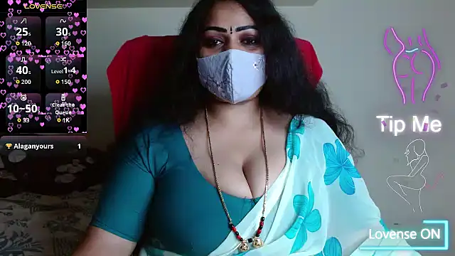 Snapshot of telugu_pillapreethi chatting on 06/19/26, 06:12 telugu pillapreethi online show from 06/19/26, 06:12