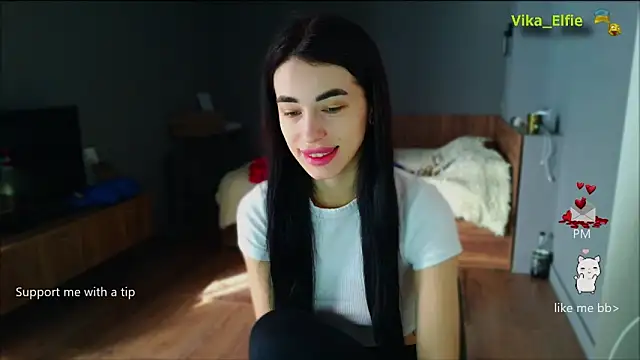 Snapshot of Vika_Elfie chatting on 04/29/26, 05:11 Vika Elfie online show from 04/29/26, 05:11