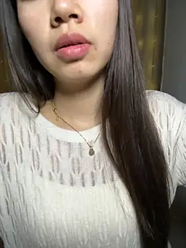 Snapshot of xixi-22 chatting on 04/29/26, 01:26 xixi-22 online show from 04/29/26, 01:26