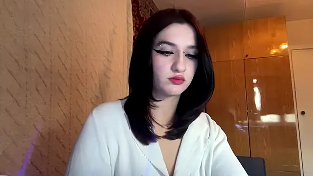 Snapshot of MarindaLueth chatting on 04/28/26, 03:06 MarindaLueth online show from 04/28/26, 03:06