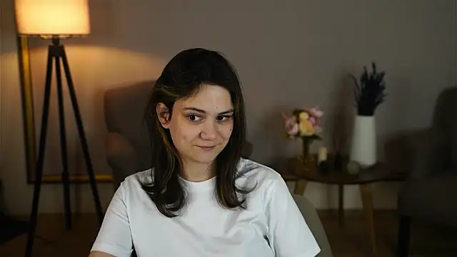 Snapshot of JaimeeDeibert chatting on 04/28/26, 11:26 JaimeeDeibert online show from 04/28/26, 11:26