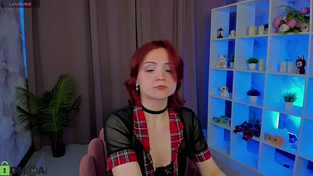 Snapshot of T-Rinni chatting on 04/29/26, 01:26 T-Rinni online show from 04/29/26, 01:26