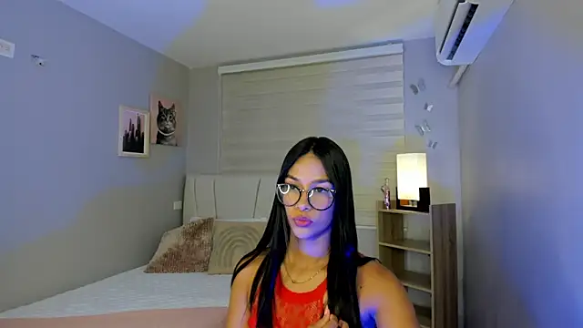 Snapshot of lina_phoxy chatting on 05/11/26, 08:39 lina phoxy online show from 05/11/26, 08:39