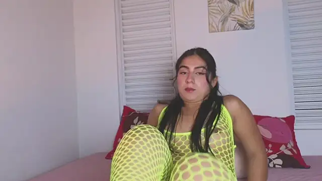 Snapshot of VictoriaaLopez chatting on 05/15/26, 03:57 VictoriaaLopez online show from 05/15/26, 03:57
