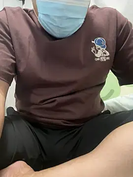 Snapshot of samsam99914 chatting on 04/30/26, 02:23 samsam99914 online show from 04/30/26, 02:23