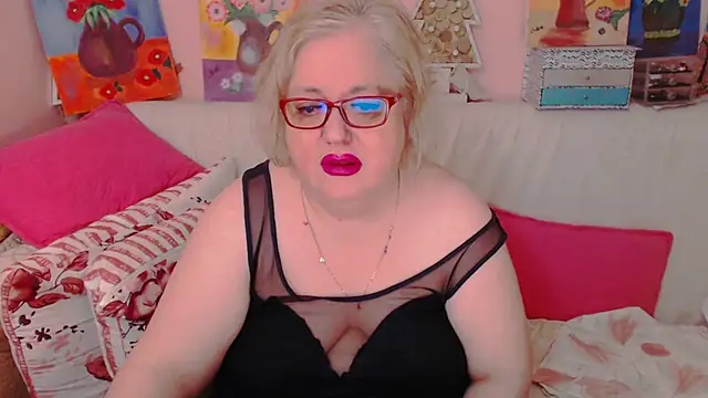 Maturelove xxx online show from 05/05/26, 07:00
