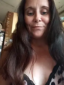 Snapshot of MerelinMILf2 chatting on 07/07/26, 02:54 MerelinMILf2 online show from 07/07/26, 02:54