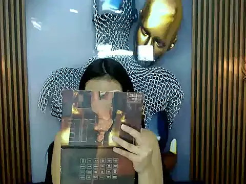 RoxxySweet01 online show from 05/08/26, 01:05