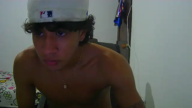 Snapshot of Hansel_take chatting on 04/30/26, 06:36 Hansel take online show from 04/30/26, 06:36