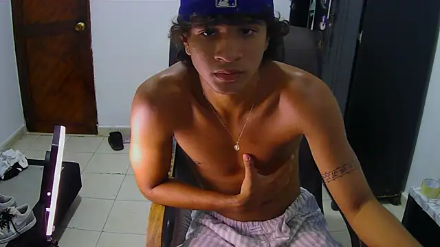Snapshot of Hansel_take chatting on 07/07/26, 11:53 Hansel take online show from 07/07/26, 11:53