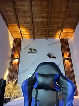 Snapshot of catalina_lafer chatting on 06/12/26, 01:54 catalina lafer online show from 06/12/26, 01:54