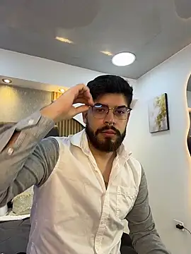 Snapshot of DomBoy_ chatting on 05/12/26, 09:34 DomBoy online show from 05/12/26, 09:34