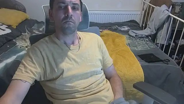 Snapshot of Tracky_66 chatting on 04/28/26, 11:54 Tracky 66 online show from 04/28/26, 11:54