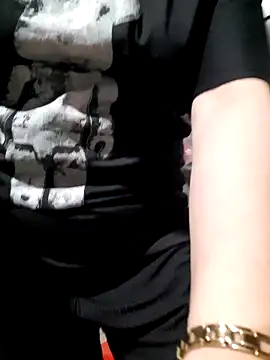linhkun1 online show from 06/06/26, 01:27