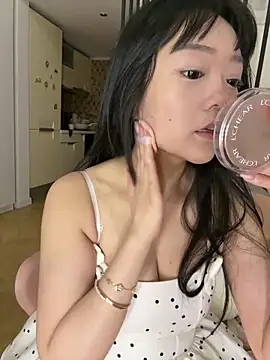 Peach 1314 online show from 05/03/26, 04:02