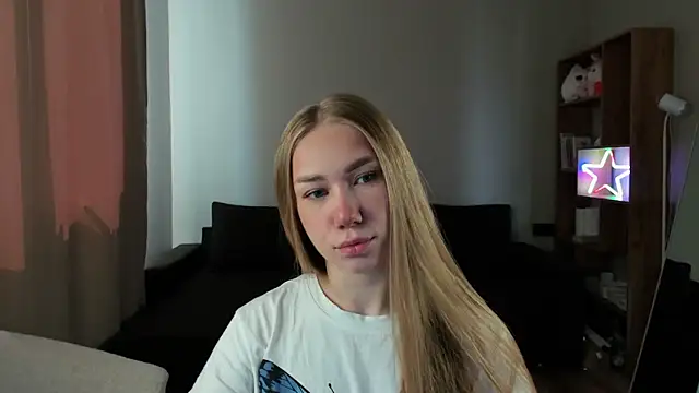 AnnaAlexArti online show from 06/02/26, 04:58