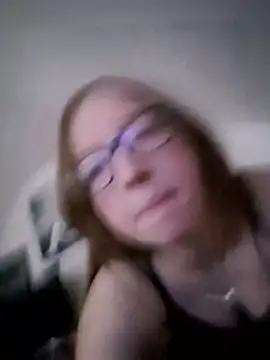 Freaky-Doll online show from 05/04/26, 04:58