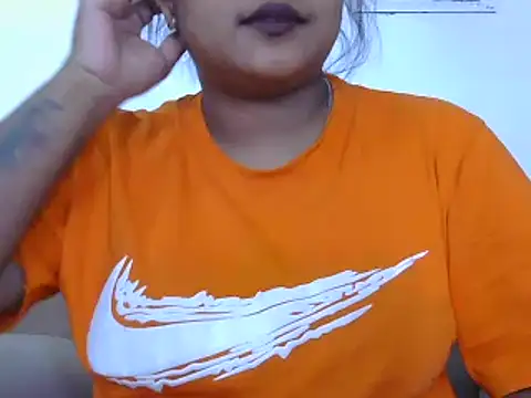 Snapshot of payaljaan800 chatting on 06/24/26, 08:13 payaljaan800 online show from 06/24/26, 08:13