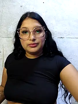 Snapshot of Maddy_k chatting on 05/03/26, 11:49 Maddy k online show from 05/03/26, 11:49