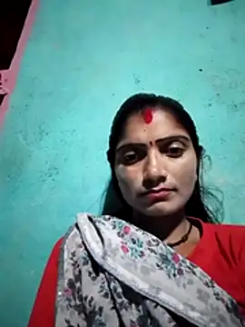 Snapshot of Richaa_joshi chatting on 05/01/26, 03:27 Richaa joshi online show from 05/01/26, 03:27