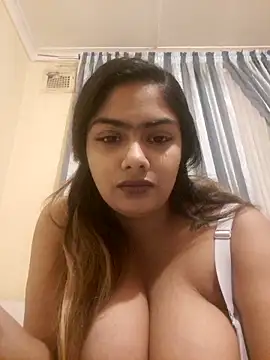 LOVERZ H online show from 04/30/26, 04:24