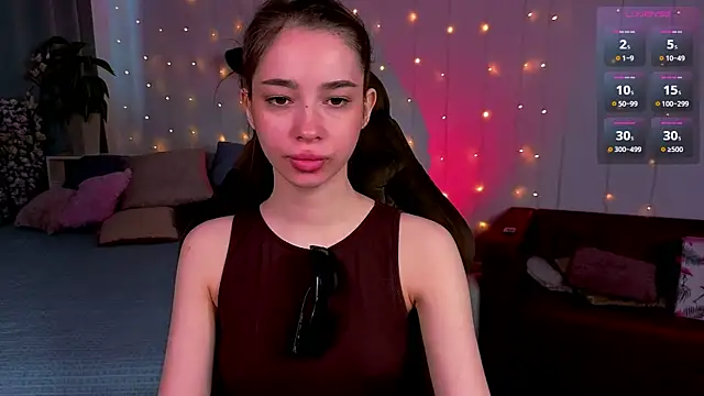 Snapshot of Monica_Venom chatting on 05/19/26, 01:39 Monica Venom online show from 05/19/26, 01:39