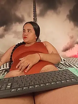 NATY BUSTOS online show from 06/05/26, 07:41