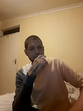 Snapshot of MR_Sexylover chatting on 04/29/26, 07:09 MR Sexylover online show from 04/29/26, 07:09