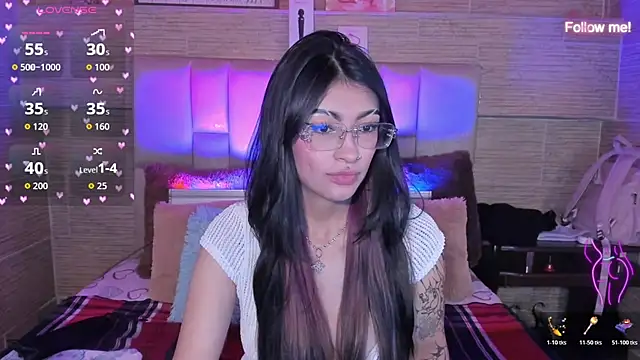 mia smoke  online show from 07/27/26, 12:06