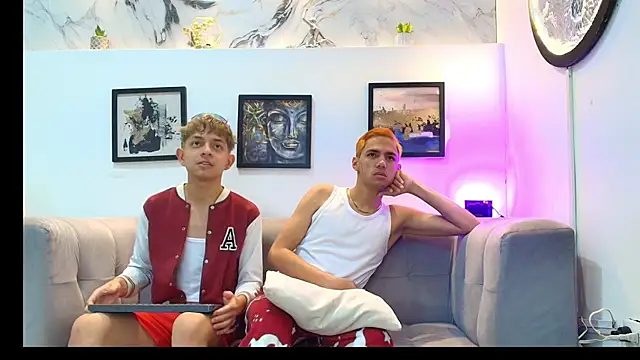 Snapshot of RED_BOYS_XXX chatting on 06/20/26, 01:25 RED BOYS XXX online show from 06/20/26, 01:25