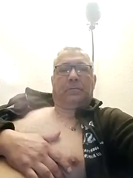 Soloyan online show from 01/08/25, 06:09