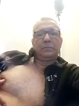 Soloyan online show from 01/28/25, 05:54