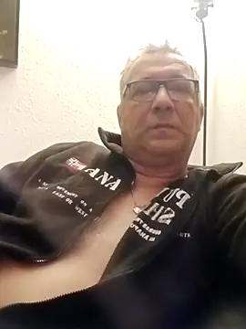 Soloyan online show from 02/11/25, 05:47