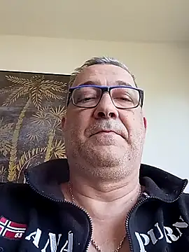 Soloyan online show from 03/02/25, 12:22