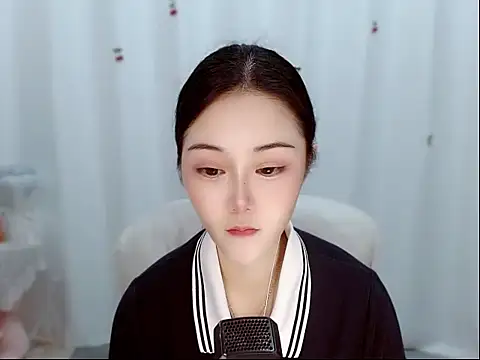 Amy-cnbaby online show from 06/01/26, 01:29