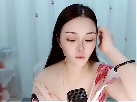 Amy-cnbaby online show from 06/02/26, 01:29