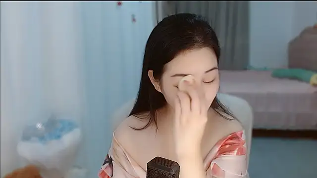 Snapshot of Amy-cnbaby chatting on 08/04/26, 01:53 Amy-cnbaby online show from 08/04/26, 01:53