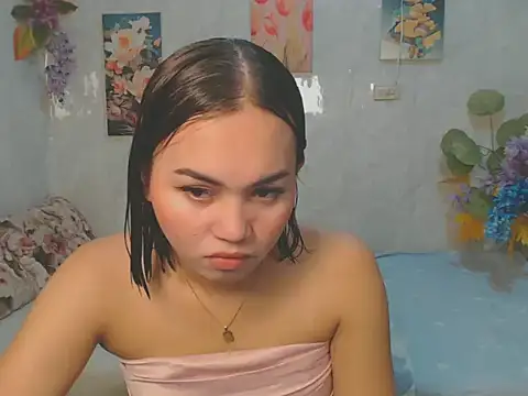 Snapshot of ur_asiankat chatting on 05/03/26, 08:09 ur asiankat online show from 05/03/26, 08:09