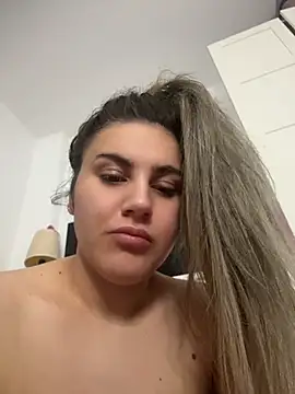 SensualQueenX online show from 05/04/26, 10:06