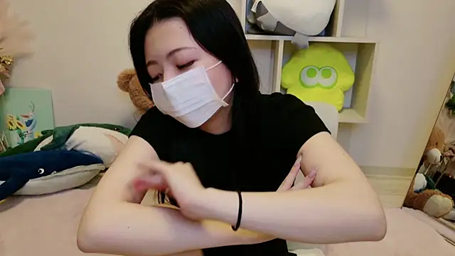 Snapshot of -Luna_JP- chatting on 07/31/26, 01:54 -Luna JP- online show from 07/31/26, 01:54