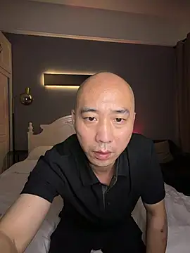 Snapshot of xx1234567 chatting on 06/01/26, 09:11 xx1234567 online show from 06/01/26, 09:11