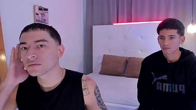 Alejo-and-Thiago online show from 05/22/26, 12:11