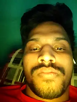 Snapshot of SHUBH0010M chatting on 05/03/26, 06:19 SHUBH0010M online show from 05/03/26, 06:19