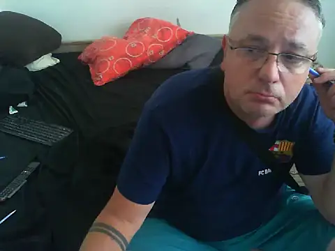 Snapshot of GeorgeCarlo chatting on 06/08/26, 10:26 GeorgeCarlo online show from 06/08/26, 10:26