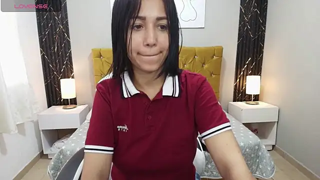 Snapshot of gaby_cute4u chatting on 05/14/26, 01:29 gaby cute4u online show from 05/14/26, 01:29