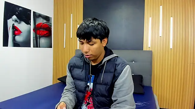 jhoan evanss online show from 07/08/26, 04:28