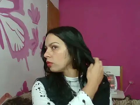 pamelaamorette online show from 06/13/26, 06:06